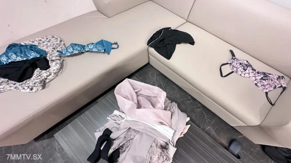 [無碼]FC2-PPV 4546825 前20個人只有7000 pt→3980pt“限制”這次活動，當時我在酒店休息時與那些在晚餐後錯過了最後一列火車的人休息。FC2-PPV-4546825