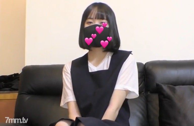 [無碼][fc2-ppv 1847679]這位從未有過經驗的19歲美少女大學生，在第一次性愛中失去了童貞。私拍 FC2-PPV-1847679