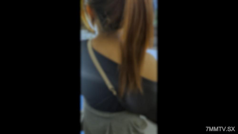 [無碼]fc2-ppv 4820489 ［公然窃觸/爆乳聖誕老人的大喘息］獨家美巨乳*的肩帶胸部騷擾乳揉胸部壓迫內褲橫移手指摳弄大喘息特輯