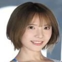 臼井リカ